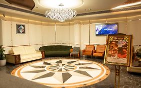 Hotel Golden Amulya Rest Wings Near International Airport